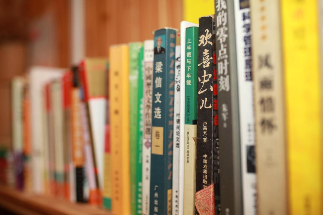 Dragon'S Den Hostel 竜勝 エクステリア 写真