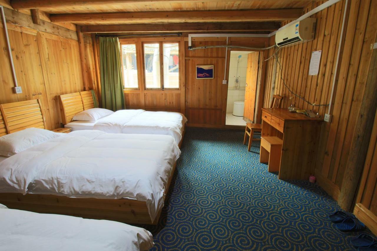 Dragon'S Den Hostel 竜勝 エクステリア 写真